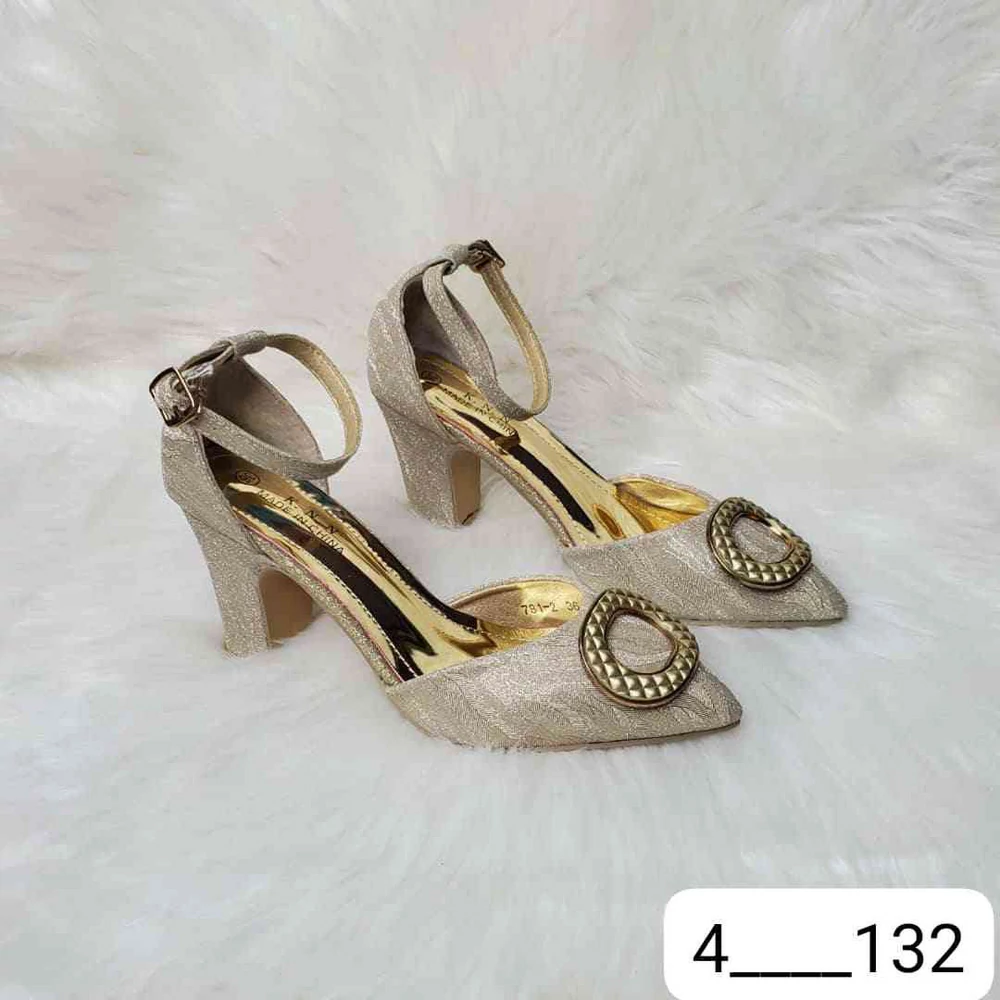 shoe image