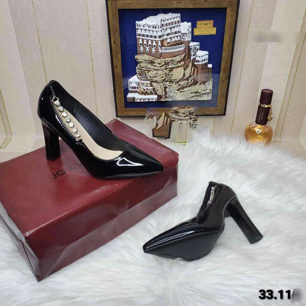 shoe image