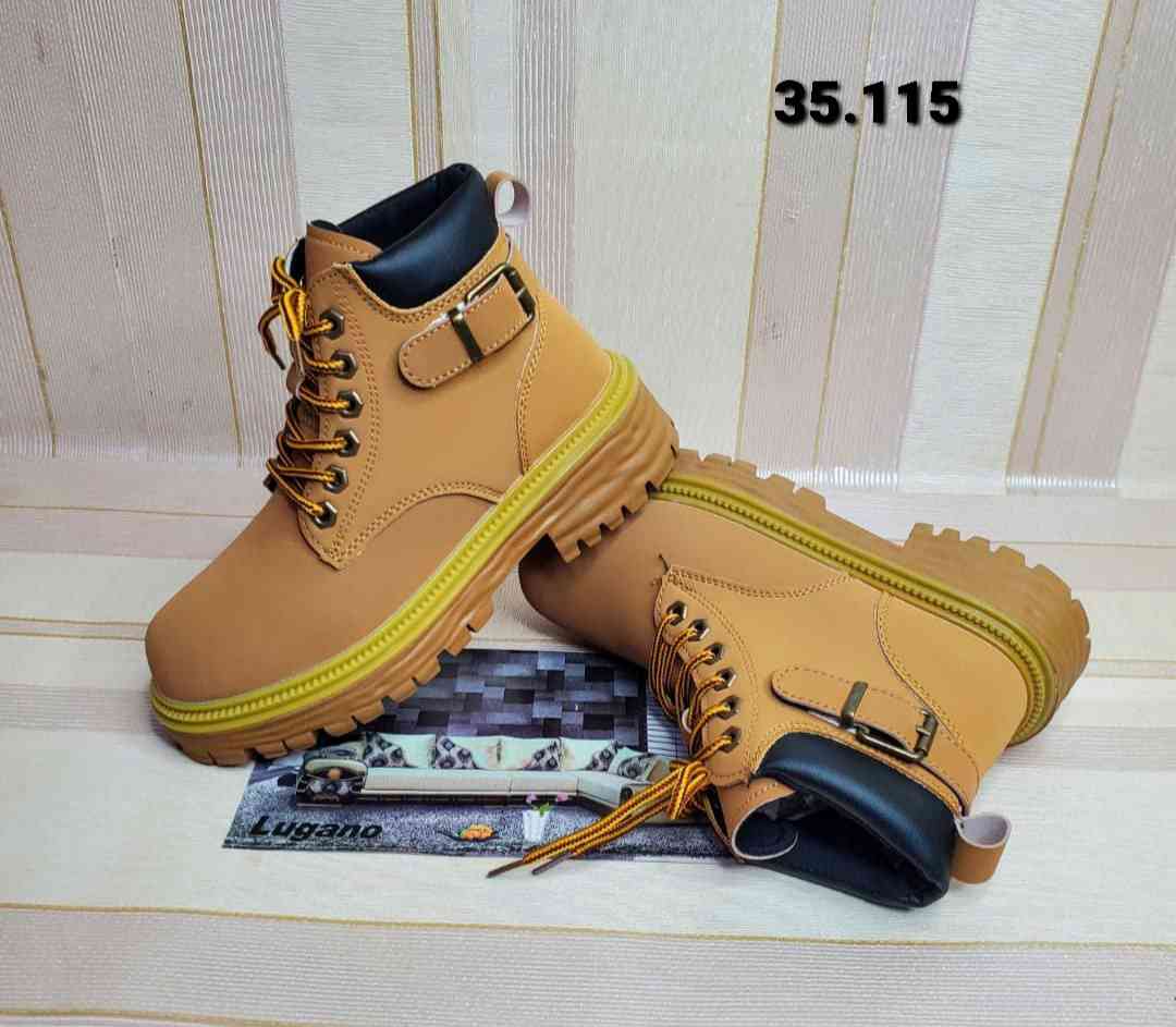 shoe image